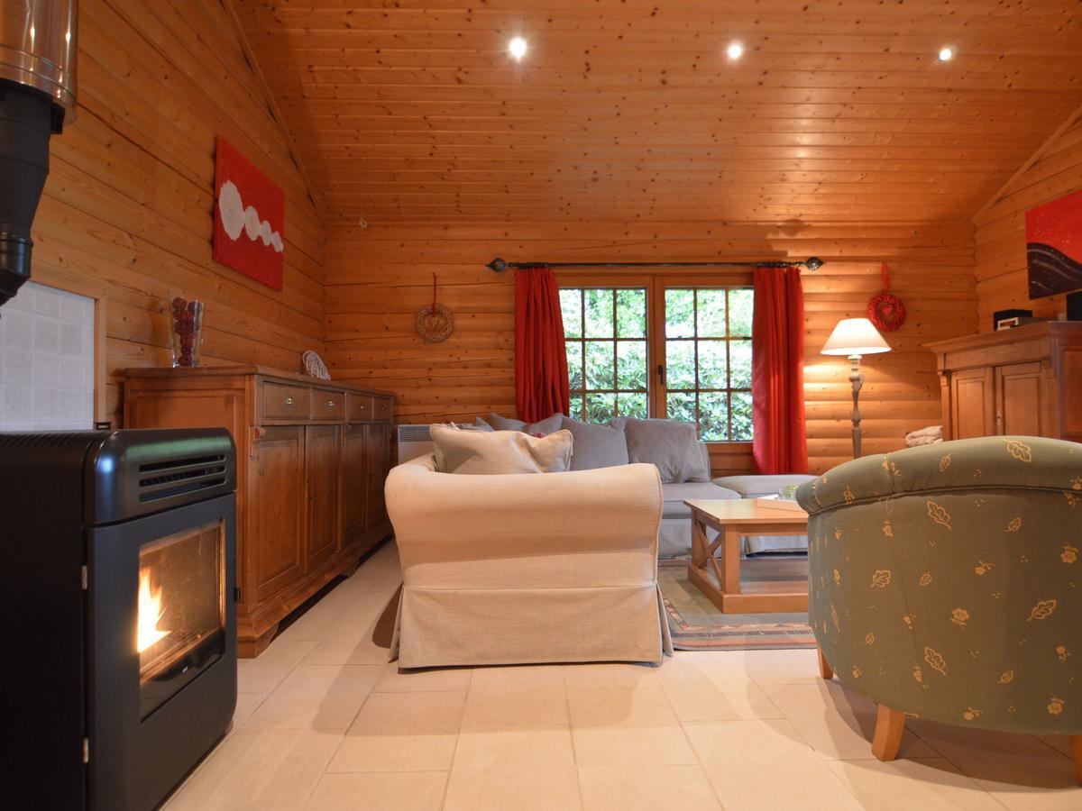 Charming Chalet With Private Garden In Stavelot Hockai Bagian luar foto