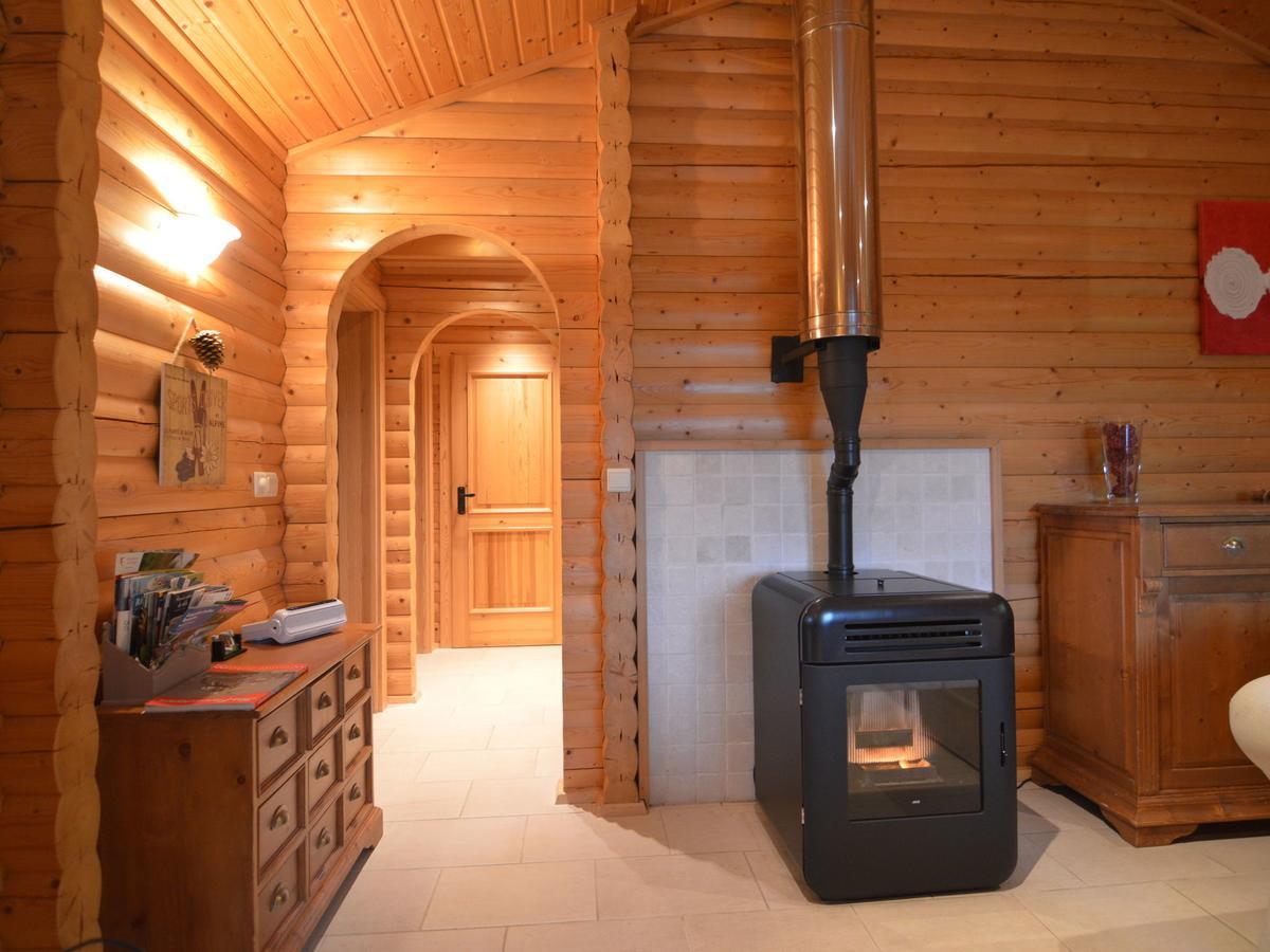Charming Chalet With Private Garden In Stavelot Hockai Bagian luar foto